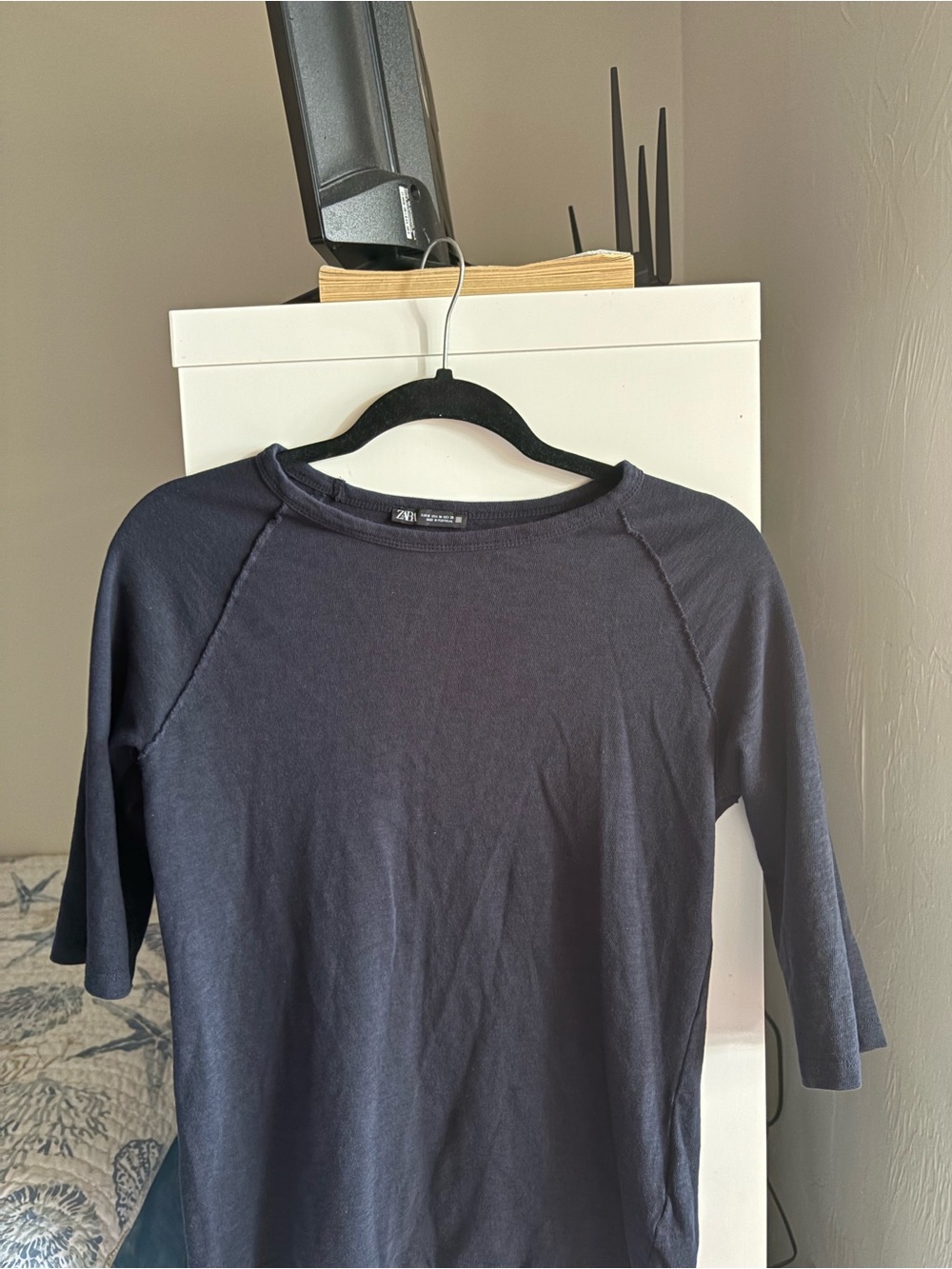 ZARA Navy Raglan 3/4 Sleeve Knit Top